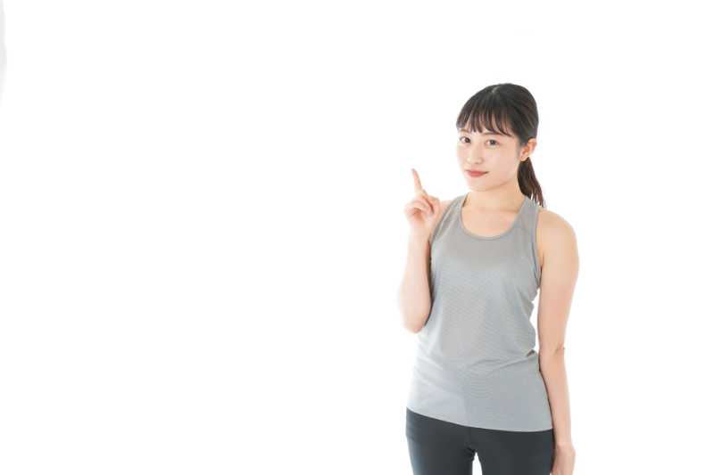 スポーツウェアの女性