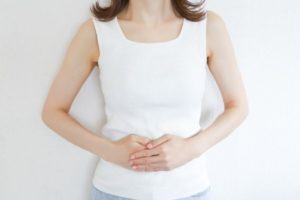 腸内環境を気にする女性